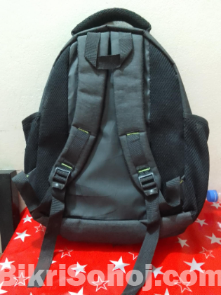 স্কুল ব্যাগ বিক্রি করা হবে